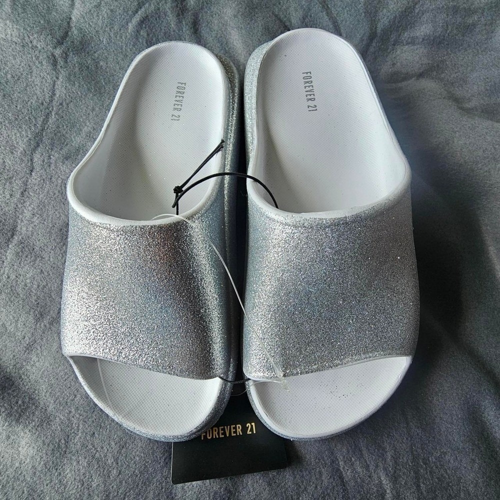 Forever 21 Silver Glitter Platform Slide Sandals Size 6 NWOT